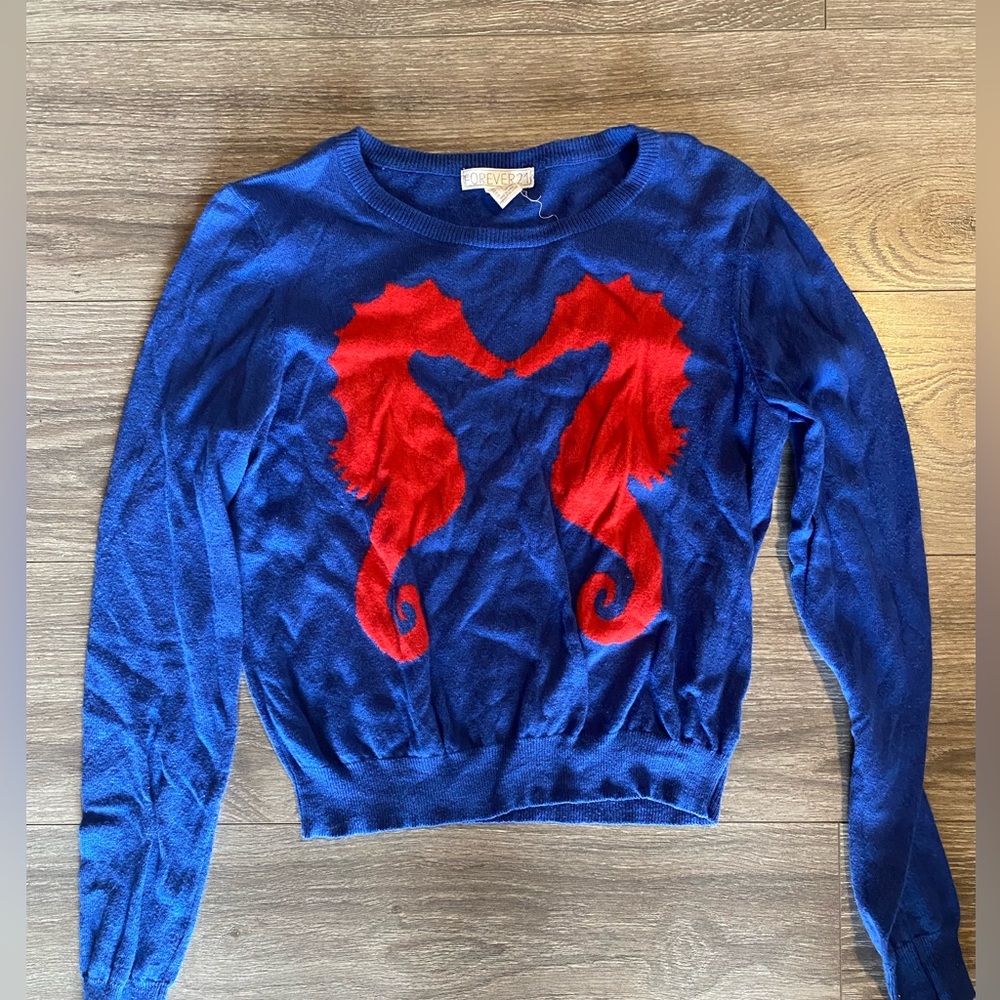 Forever 21 Crop Sweater Size Small